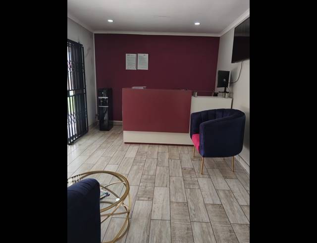 5 BEDROOM HOUSE FOR SALE IN BIRCHLEIGH NORTH